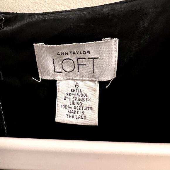 Ann Taylor Loft Asymmetric Neck Wool Blend Sheath Dress Size 6 Black Sleeveless - Picture 3 of 11